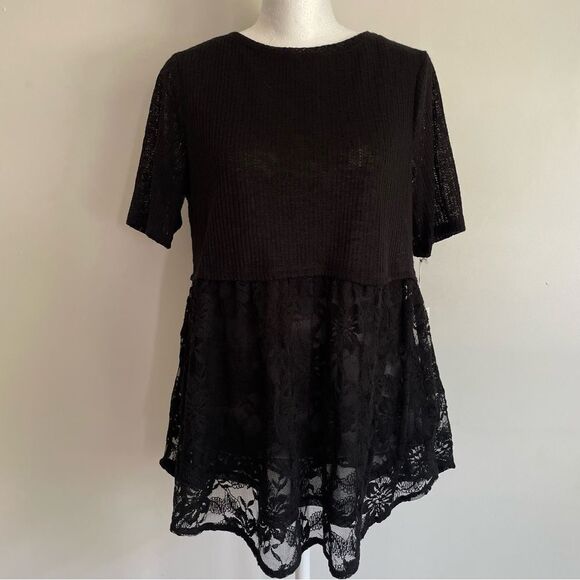LC Lauren Conrad Tops - Lauren Conrad Bee Mine Black Lace Baby Doll Top NEW Women’s Size Small